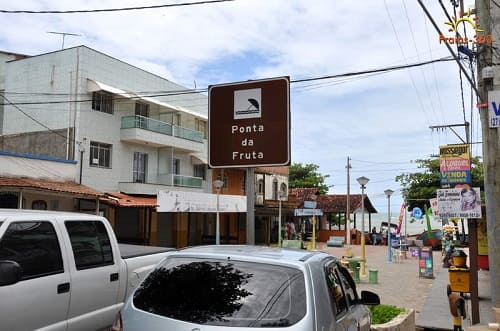 Praia da Ponta da Fruta em Vila Velha: O Refúgio Tranquilo do Espírito Santo